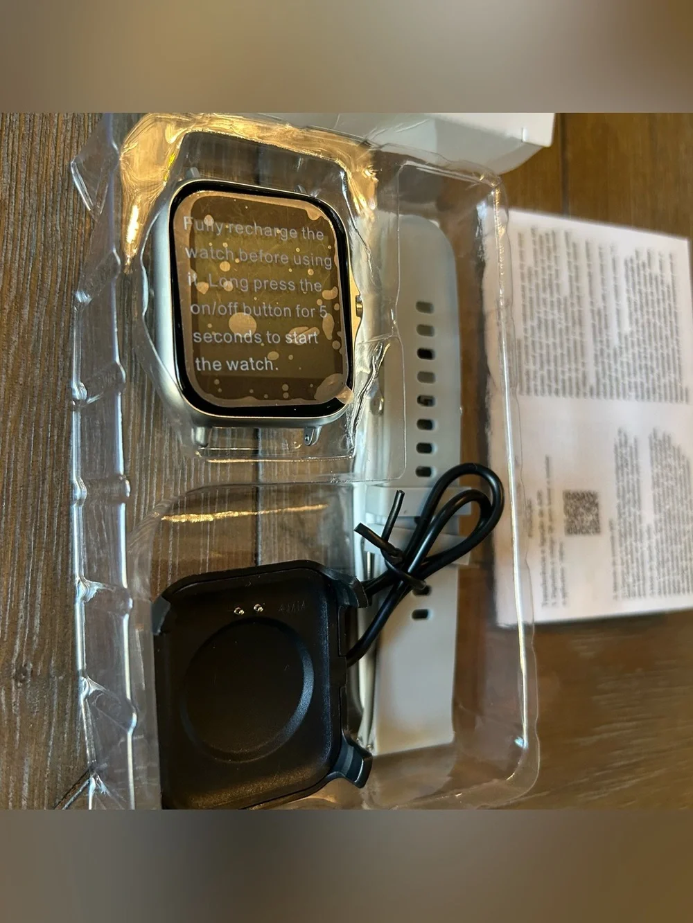 Smart Watch - Fashion Fitness Tracker